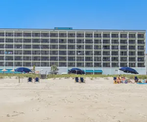 Photo 2 - Crystal Coast Oceanfront Hotel