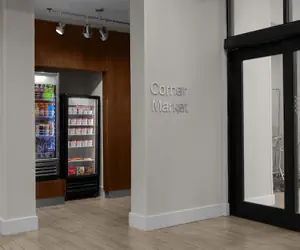 Photo 5 - Fairfield Inn & Suites Savannah Downtown/Historic District