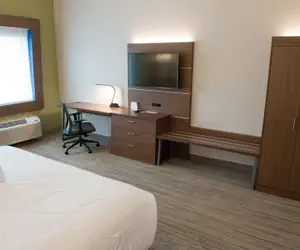 Photo 4 - Holiday Inn Express & Suites Mishawaka - South Bend by IHG