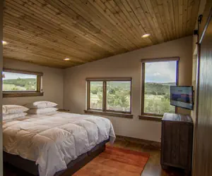 Photo 4 - Royal Gorge Cabins