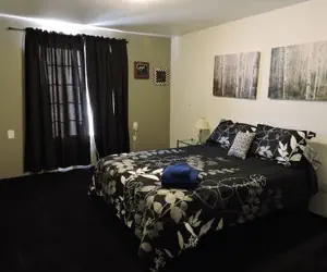 Photo 5 - Lake Powell Manor