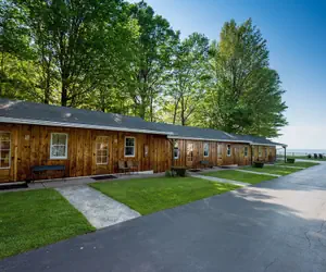 Photo 4 - Lakeview on the Lake