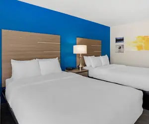 Photo 5 - Comfort Inn & Suites Harrisburg-Hershey North