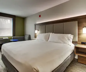 Photo 5 - Holiday Inn Express Durham by IHG