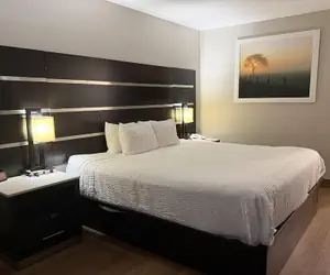 Photo 5 - Days Inn by Wyndham Budd Lake