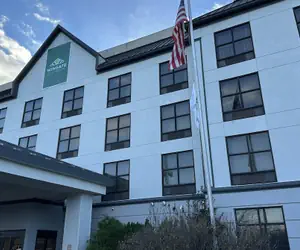 Photo 2 - Wingate by Wyndham North East