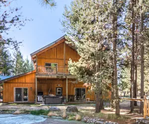 Photo 2 - DiamondStone Guest Lodges