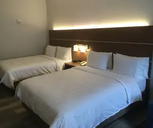 Photo 4 - Holiday Inn Express & Suites Bethlehem Arpt-Allentown Area