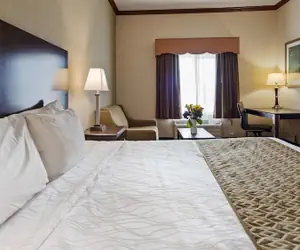 Photo 5 - Best Western Refugio Inn