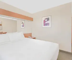 Photo 4 - Microtel Inn & Suites by Wyndham Colfax/Newton