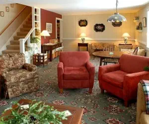 Photo 2 - Deerhill Inn