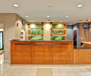 Photo 3 - SpringHill Suites by Marriott Fresno