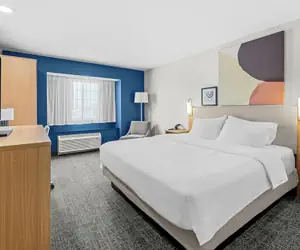 Photo 5 - Spark by Hilton Stillwater