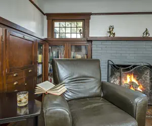 Photo 4 - Craftsman Inn