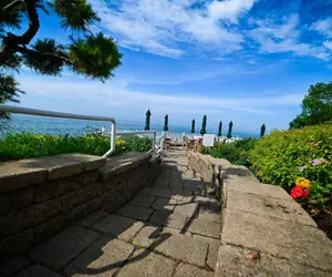 Photo 2 - The Lakehouse Inn