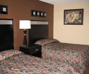 Photo 5 - Townhouse Inn & Suites