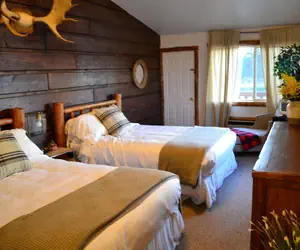 Photo 5 - Anglers Lodge