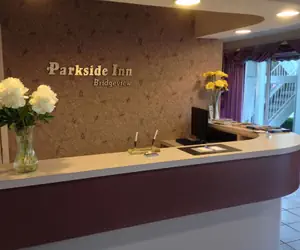 Photo 4 - Parkside Inn Bridgeview