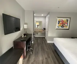 Photo 4 - Fairview Inn and Suites