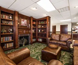 Photo 5 - Savannah House Hotel