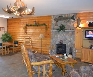 Photo 3 - Booneslick Lodge of Neosho