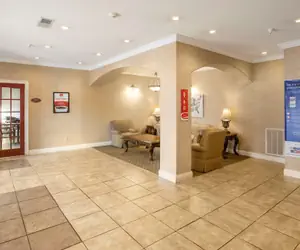 Photo 5 - Econo Lodge Inn & Suites Douglasville