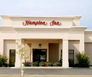 Photo 2 - Hampton Inn Lebanon