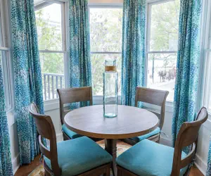 Photo 5 - Lake View Hotel