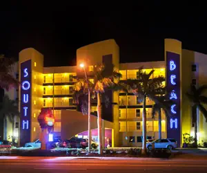 Photo 2 - South Beach Oceanfront Resort