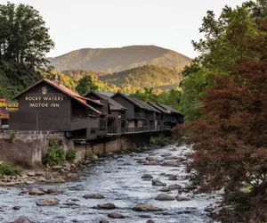Photo 2 - Historic Rocky Waters Inn, A Small Luxury Hotel
