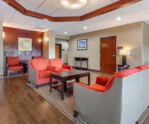 Photo 3 - Comfort Suites Escanaba West