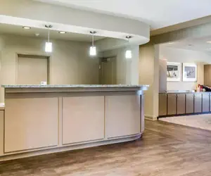 Photo 3 - MainStay Suites Hackberry Sportsman's Lodge