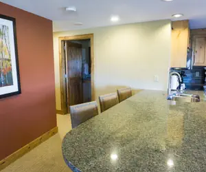 Photo 2 - Deluxe condo in newly remodeled Grand Summit Hotel by RedAwning - Save 20% on 7+ Nights!