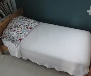 Photo 3 - The Birdhouse Bed & Breakfast