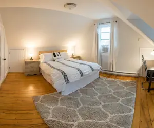 Photo 5 - Wyman Bed & Breakfast