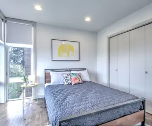 Photo 2 - Central Modern Home with Rooftop