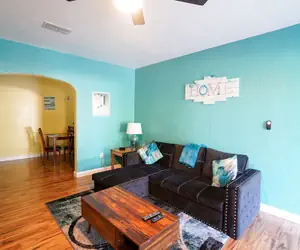 Photo 2 - Mar Bay Motel &Suites