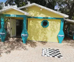 Photo 3 - Mar Bay Motel &Suites