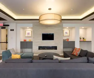 Photo 3 - Bluebird Suites in Silicon Valley