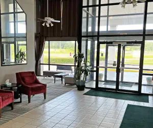 Photo 2 - Super Inn and Suites Philadelphia