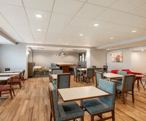 Photo 4 - Hampton Inn La Junta