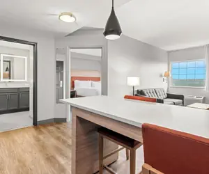 Photo 3 - Candlewood Suites HAZLETON by IHG