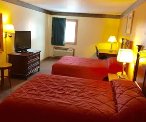 Photo 5 - Executive Inn and Suites