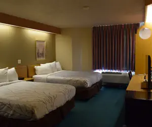 Photo 5 - Willow Creek Inn