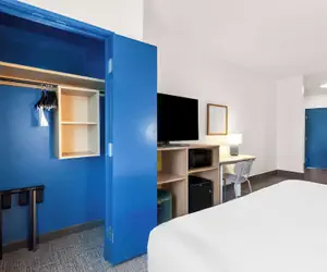 Photo 5 - Spark by Hilton Pearland