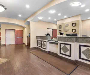 Photo 3 - Comfort Inn Ogden near Event Center