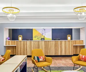 Photo 2 - Spark by Hilton Kingsland