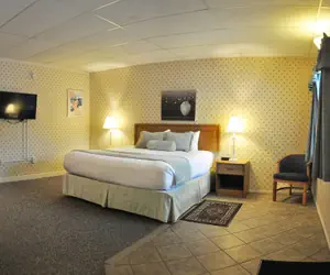 Photo 2 - Attitash Motel