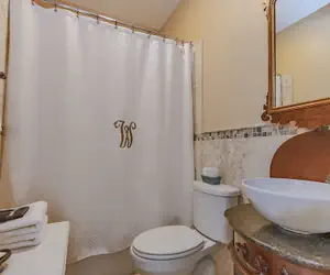 Photo 5 - Weymouth Hall B&B