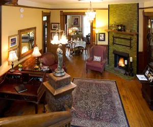 Photo 2 - Beaufort House Inn